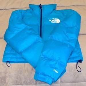Womens TNF The North Face Nuptse Short Crop 700-Down Jacket - Acoustic Blue